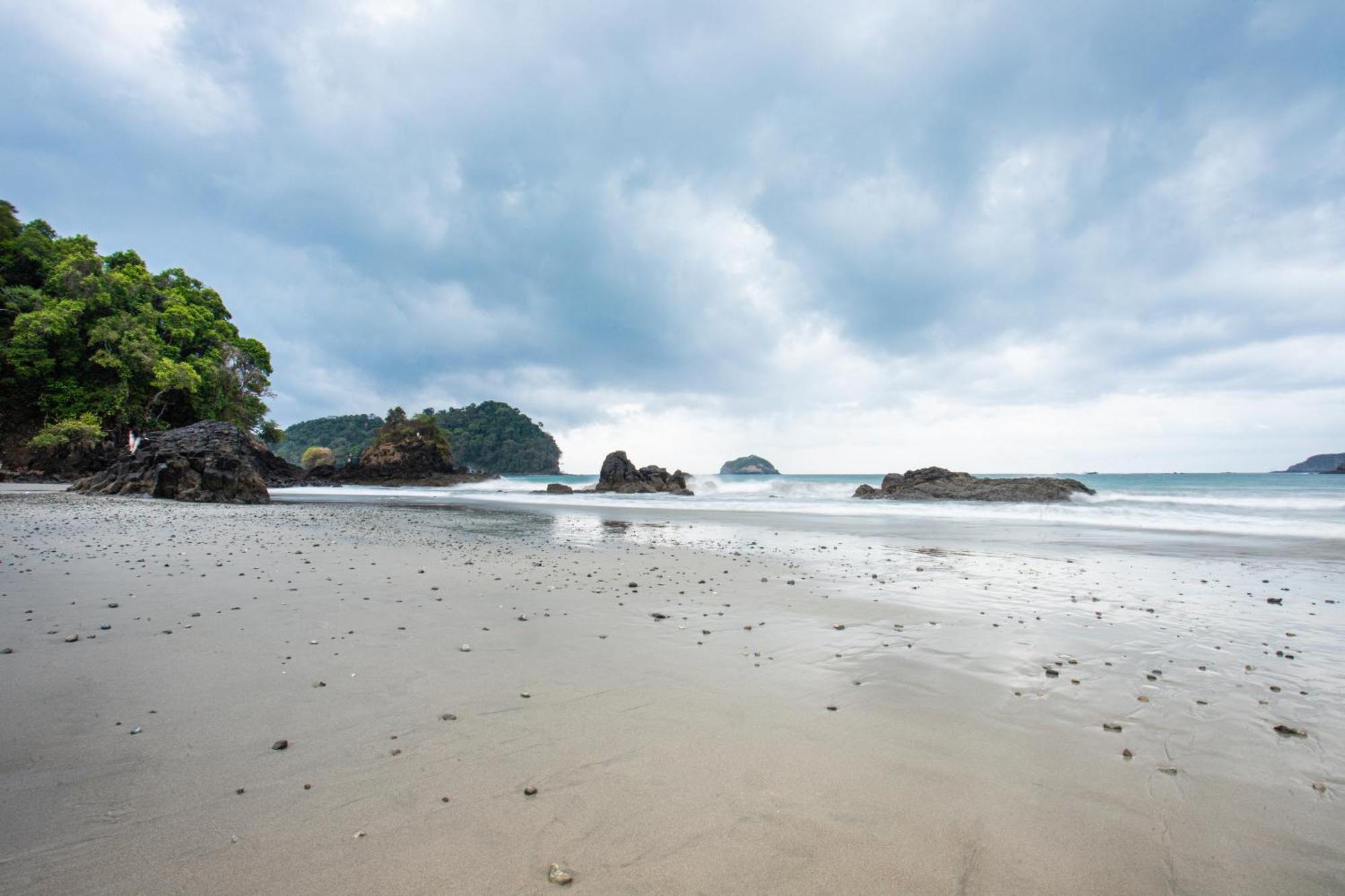 El Faro Containers Beach Hotel Manuel Antonio Zewnętrze zdjęcie