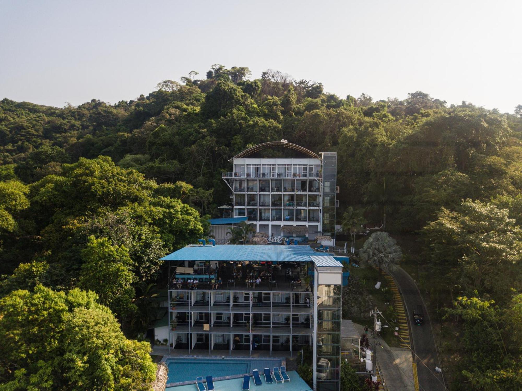 El Faro Containers Beach Hotel Manuel Antonio Zewnętrze zdjęcie